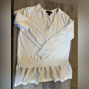 Banana Republic Long Sleeve White V Neck Sweater with Trim Small